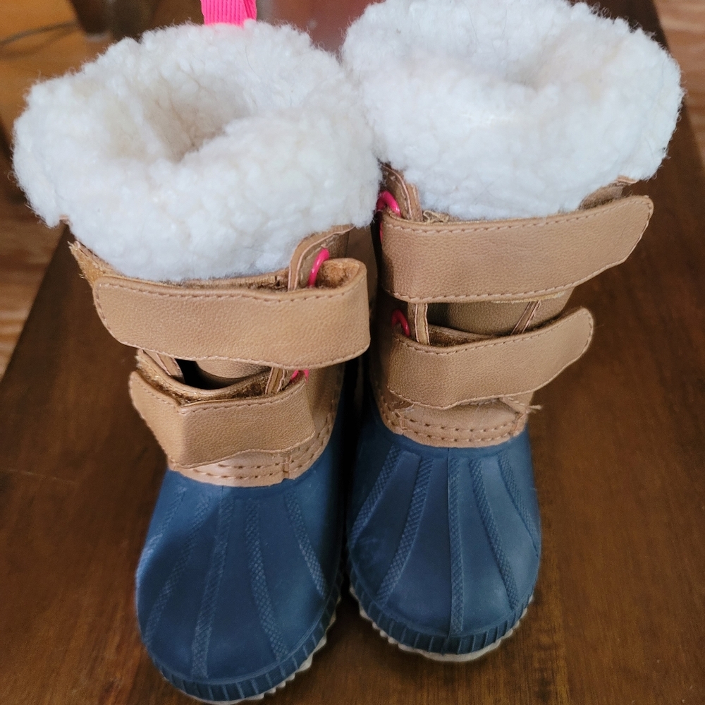 Gap girls Duck boots